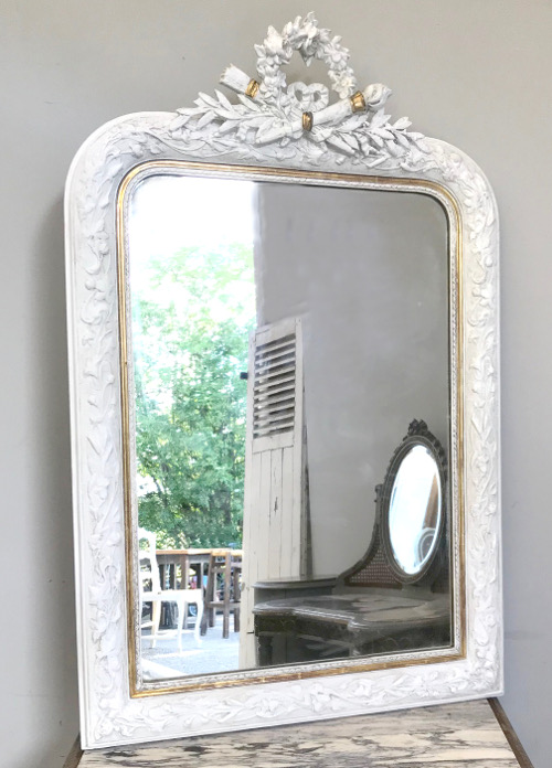 FRENCH ANTIQUE LOUIS XVI STYLE CRESTED MIRROR